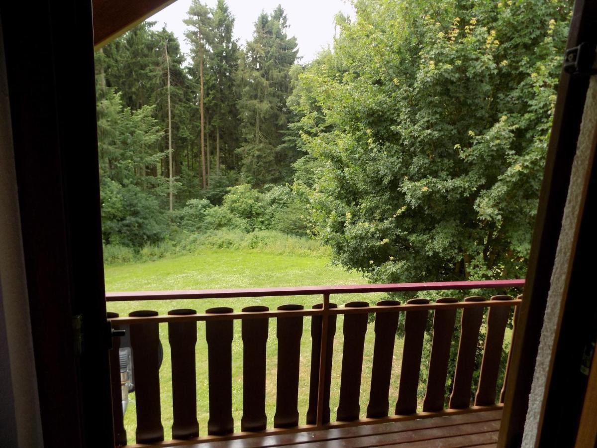 Seepark Kirchheim Ferienhaus Bei Vera Mit Sauna Esterno foto